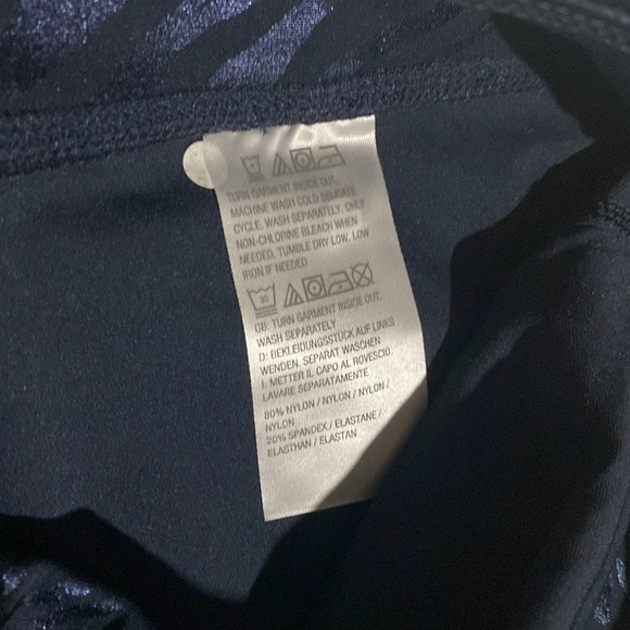 Zuda Z Stretch Foil Printed High Waisted Legging Dark Navy - Picture 5 of 8